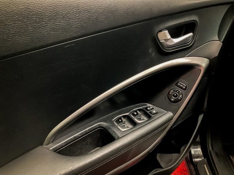 acc41616-5e91-4a87-9f92-8e3bca266ec9